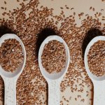 Nasiona lnu dla szczęśliwych jelit: naturalny sposób na spokój, regularność i zdrowy mikrobiom