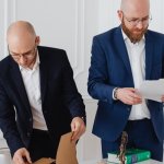 Sztuka eleganckiego 'nie': jak odmawiać nadprogramowych obowiązków i nadal być docenianym